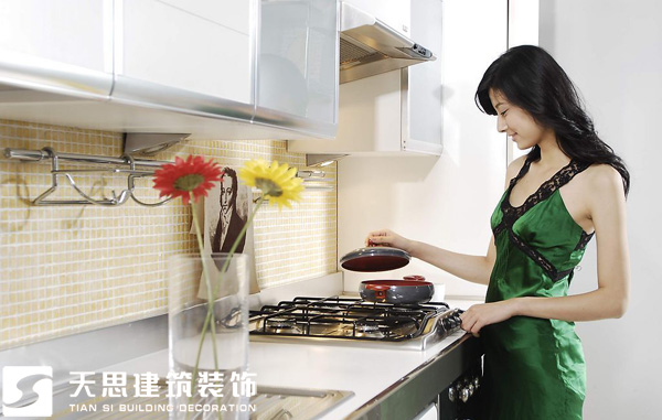 <a href=http://www.fydzxc.cn/anli/ target=_blank class=infotextkey>合肥工装</a>公司