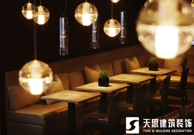 <a href=http://www.fydzxc.cn/anli/ target=_blank class=infotextkey>合肥工装</a>公司